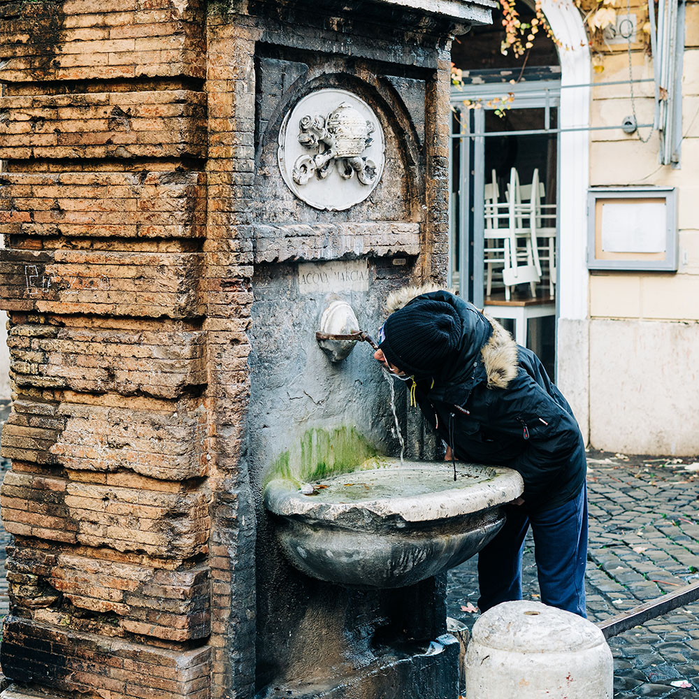 Acqua di Roma Gabriella Clare Marino Unsplash